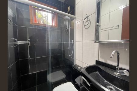 Casa para alugar com 110m², 3 quartos e 2 vagas