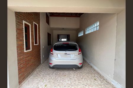 Casa para alugar com 110m², 3 quartos e 2 vagas