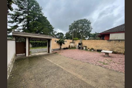 Casa para alugar com 110m², 3 quartos e 2 vagas