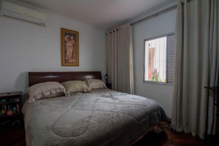 Casa à venda com 3 quartos, 100m² em Jardim da Saúde, São Paulo