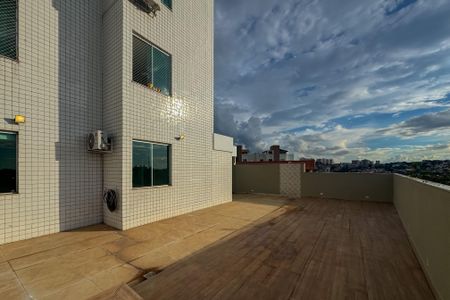 Apartamento à venda com 245m², 3 quartos e 4 vagas