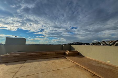 Apartamento à venda com 245m², 3 quartos e 4 vagas