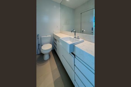 Apartamento à venda com 245m², 3 quartos e 4 vagas