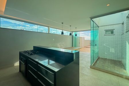 Apartamento à venda com 245m², 3 quartos e 4 vagas