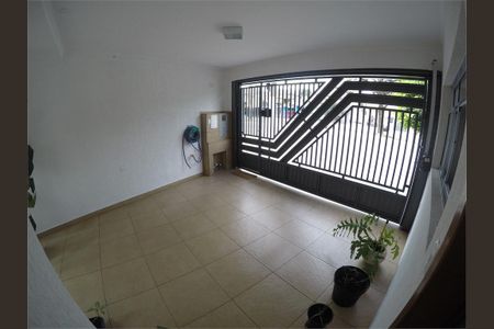 Casa à venda com 3 quartos, 140m² em Vila Dionisia, São Paulo