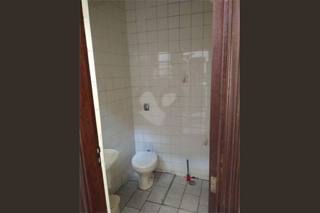 Casa à venda com 3 quartos, 220m² em Cidade Ademar, São Paulo