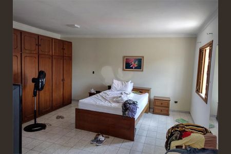 Casa à venda com 3 quartos, 220m² em Cidade Ademar, São Paulo