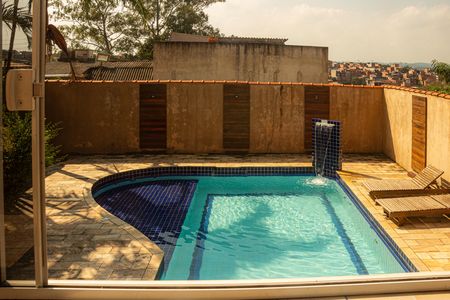Casa à venda com 4 quartos, 800m² em Parque Brasil, São Paulo
