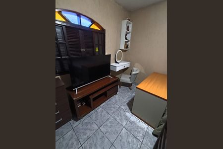 Quarto de casa à venda com 4 quartos, 800m² em Parque Brasil, São Paulo