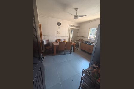 Cozinha de casa à venda com 4 quartos, 800m² em Parque Brasil, São Paulo