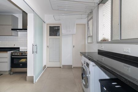 Apartamento à venda com 160m², 3 quartos e 1 vagaÁrea de Serviço
