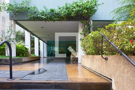 Apartamento à venda com 160m², 3 quartos e 1 vagaÁrea externa