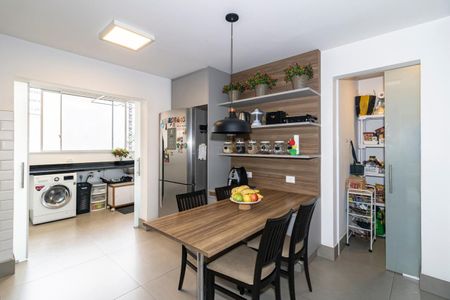 Apartamento à venda com 160m², 3 quartos e 1 vagaCozinha