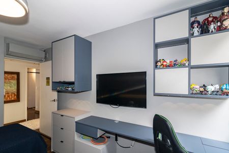 Apartamento à venda com 160m², 3 quartos e 1 vagaQuarto 2