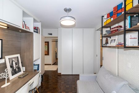 Apartamento à venda com 160m², 3 quartos e 1 vagaEscritório