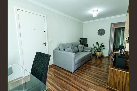 Sala de apartamento à venda com 3 quartos, 67m² em Estrela do Oriente, Belo Horizonte