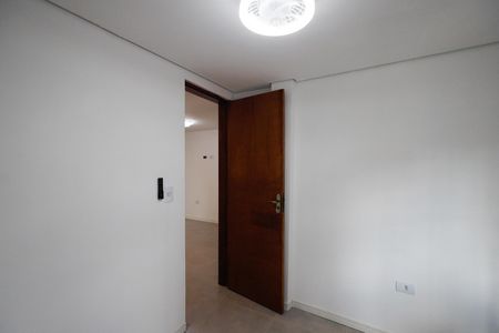 Apartamento para alugar com 33m², 2 quartos e sem vaga Apartamento para alugar com 33m², 2 quartos e sem vagaQuarto 1