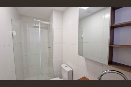 Banheiro de apartamento à venda com 1 quarto, 24m² em Jardim Prudência, São Paulo