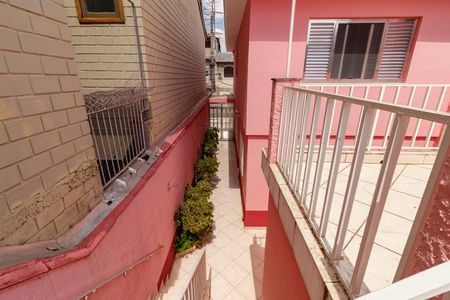 Casa à venda com 123m², 2 quartos e 2 vagas Casa à venda com 123m², 2 quartos e 2 vagasÁrea externa