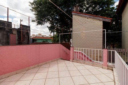 Casa à venda com 123m², 2 quartos e 2 vagas Casa à venda com 123m², 2 quartos e 2 vagasÁrea externa