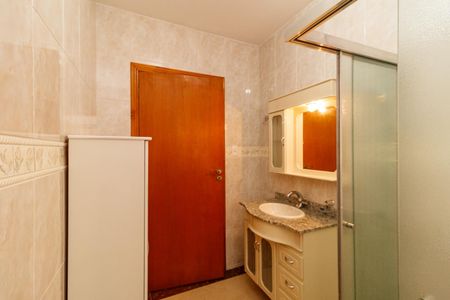 Casa à venda com 123m², 2 quartos e 2 vagas Casa à venda com 123m², 2 quartos e 2 vagasBanheiro