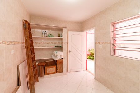 Casa à venda com 123m², 2 quartos e 2 vagas