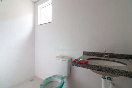 Apartamento à venda com 43m², 2 quartos e sem vaga Apartamento à venda com 43m², 2 quartos e sem vagaBanheiro