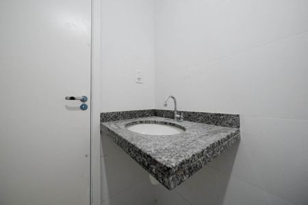 Apartamento à venda com 46m², 2 quartos e sem vagaBanheiro