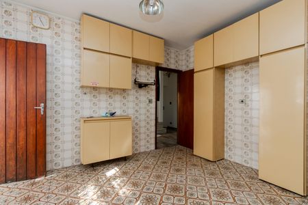 Casa à venda com 205m², 3 quartos e 4 vagas Casa à venda com 205m², 3 quartos e 4 vagasCozinha