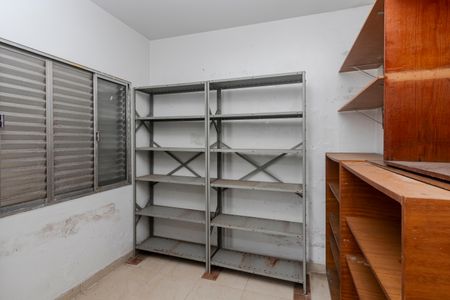 Casa à venda com 205m², 3 quartos e 4 vagas Casa à venda com 205m², 3 quartos e 4 vagasQuarto de Serviço