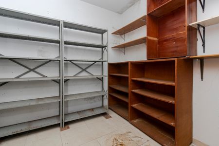 Casa à venda com 205m², 3 quartos e 4 vagas Casa à venda com 205m², 3 quartos e 4 vagasQuarto de Serviço