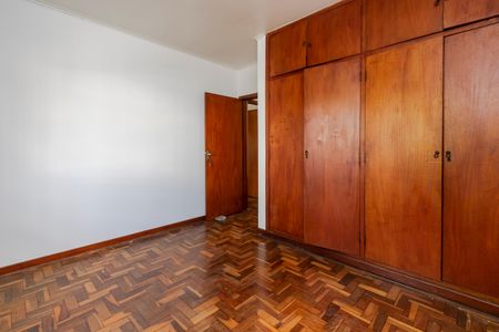 Casa à venda com 205m², 3 quartos e 4 vagas Casa à venda com 205m², 3 quartos e 4 vagasQuarto 2
