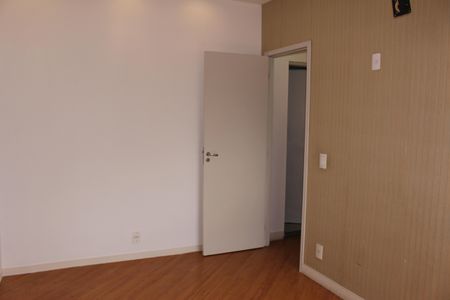 Apartamento à venda com 128m², 3 quartos e 1 vagaQuarto