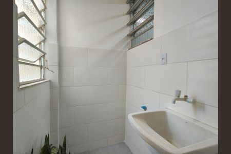 Apartamento para alugar com 65m², 2 quartos e sem vaga Apartamento para alugar com 65m², 2 quartos e sem vagaÁrea de Serviço