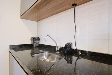 Apartamento à venda com 28m², 1 quarto e sem vagaCozinha e Área de Serviço