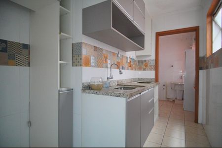 Apartamento à venda com 77m², 2 quartos e 2 vagasCozinha