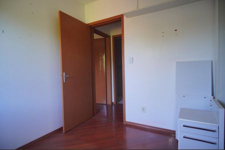 Apartamento à venda com 77m², 2 quartos e 2 vagasQuarto 2