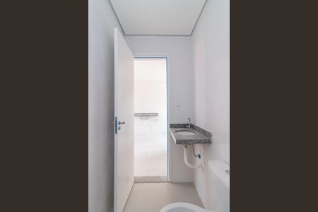 Apartamento à venda com 33m², 2 quartos e sem vagaBanheiro