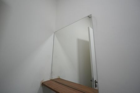 Banheiro de kitnet/studio para alugar com 1 quarto, 24m² em Vila Mariana, São Paulo