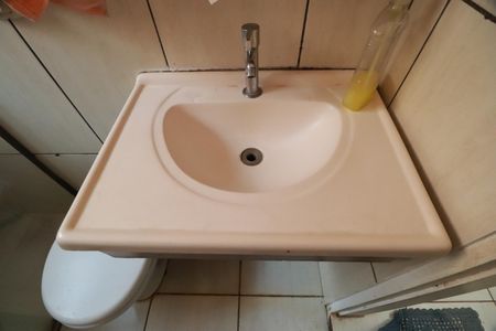 Casa para alugar com 95m², 2 quartos e 3 vagasBanheiro 