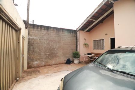 Casa para alugar com 95m², 2 quartos e 3 vagasGaragem 