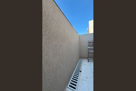 Apartamento à venda com 57m², 2 quartos e 1 vagaVaranda