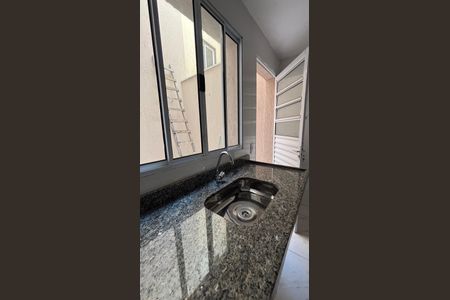 Apartamento à venda com 57m², 2 quartos e 1 vagaCozinha