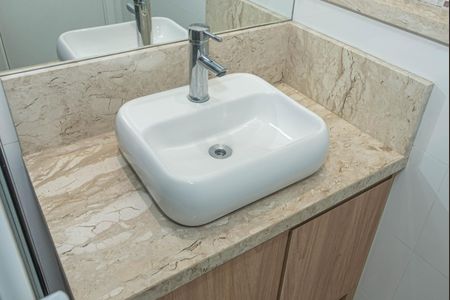 Apartamento à venda com 105m², 3 quartos e 2 vagas Apartamento à venda com 105m², 3 quartos e 2 vagasBanheiro Social