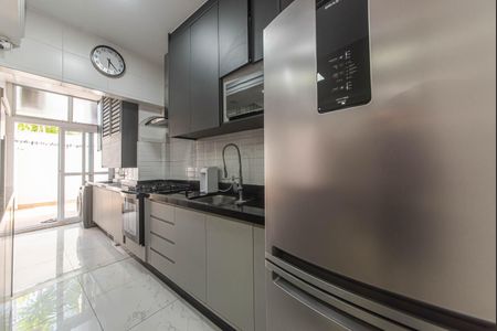 Apartamento à venda com 105m², 3 quartos e 2 vagas Apartamento à venda com 105m², 3 quartos e 2 vagasCozinha