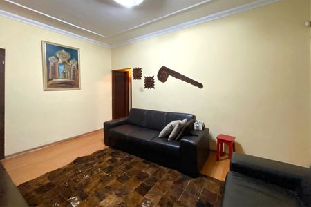 Casa para alugar com 360m², 3 quartos e 2 vagasSala de TV