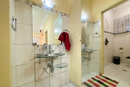 Casa para alugar com 360m², 3 quartos e 2 vagasBanheiro de serviço