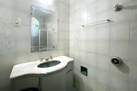 Casa para alugar com 360m², 3 quartos e 2 vagasBanheiro da Suíte 1