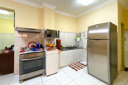 Casa para alugar com 360m², 3 quartos e 2 vagasCozinha