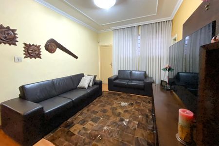 Casa para alugar com 360m², 3 quartos e 2 vagasSala de TV